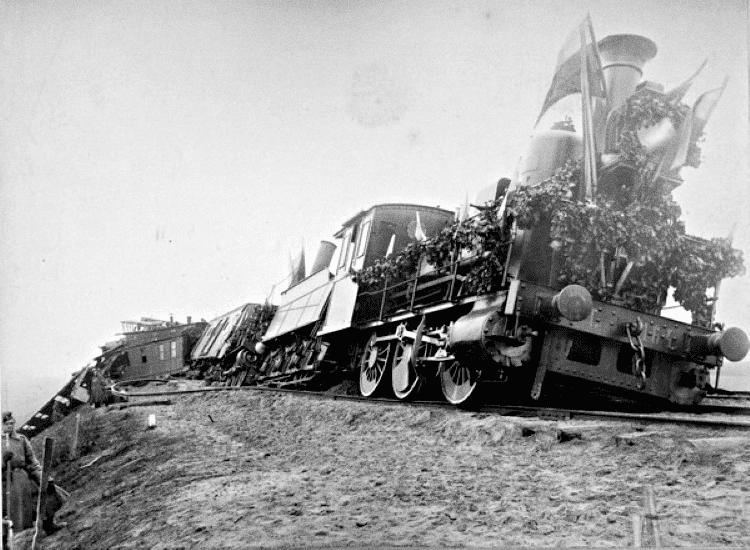 Крушение царского поезда в 1888 году: что это было