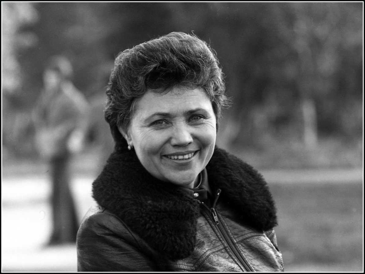 Марина попович - летчик-испытатель. биография