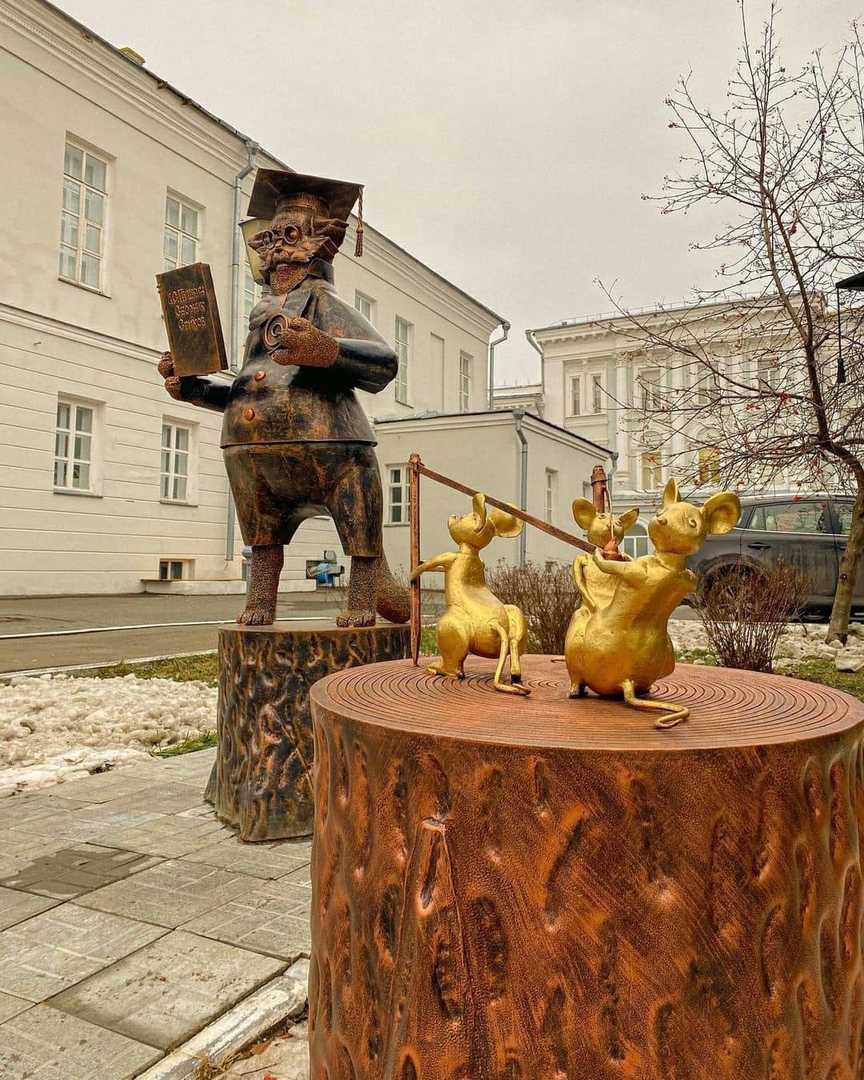 Казанский кот: история, легенда, где находится памятник, фото