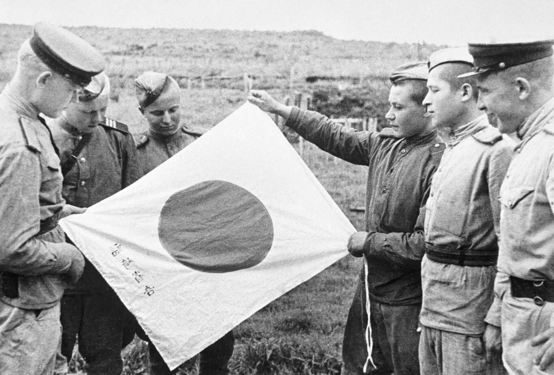 3 сентября 1945 года россии законодательно обязали отмечать как день победы над милитаристской японией и окончания второй мировой войны