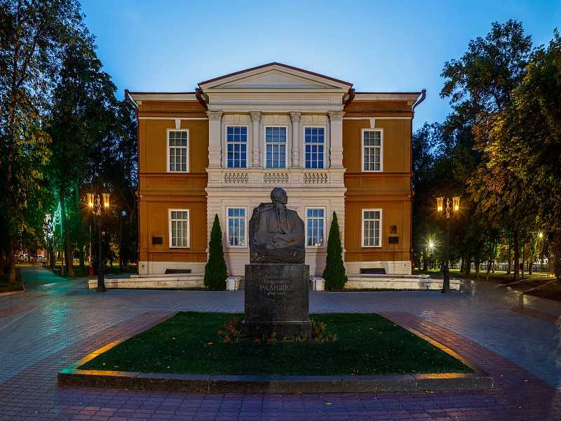 Директор Музея военной истории РВИО рассказала почему стоит посетить акцию Культурный выходной и что интересного ждет гостей Стрелецких палат и Музея военной формы одежды 6 мая Недавний опрос ВЦИОМ показывает что посещение музеев для россиян