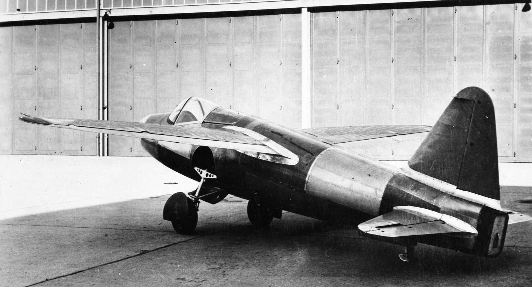 Pipl • 30 декабря 1947 года первый полёт миг-15