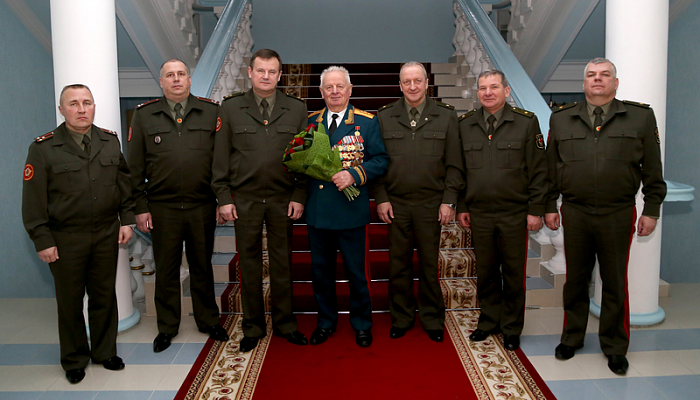 Вся жизнь на службе отечеству