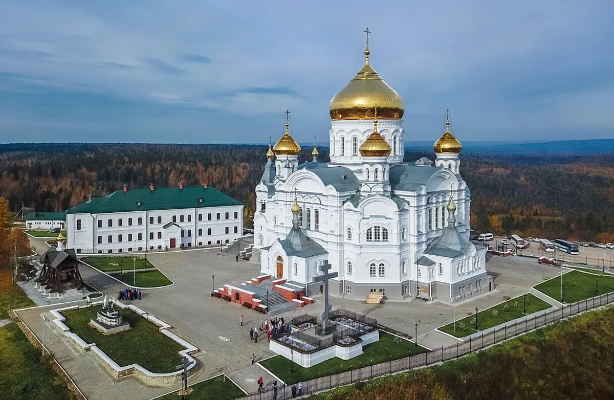 Присоединение к российскому государству поволжья и западной сибири - 16в