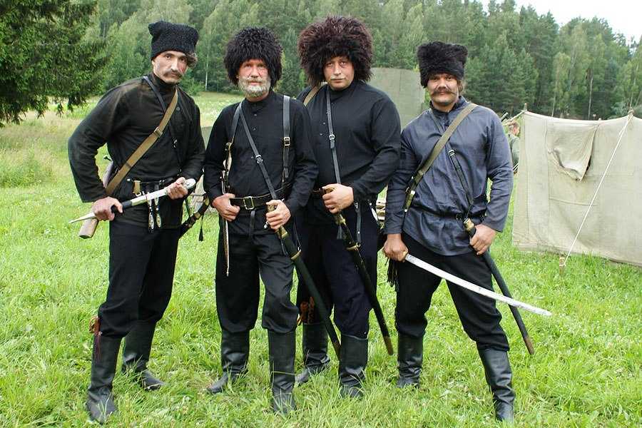 Пластуны — кто это и почему они ползали?