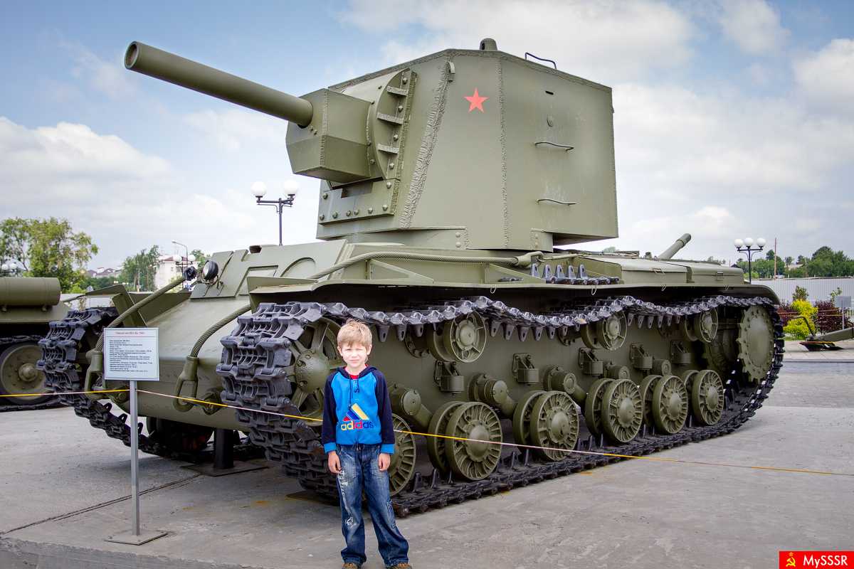 Тяжелый танк кв-1 (кв, клим ворошилов). обозрение отечественной бронетанковой техники