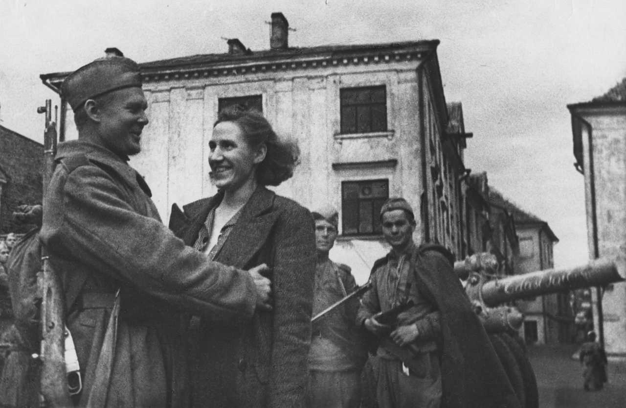 10 сталинских ударов – кратко в таблице о событиях и итогах