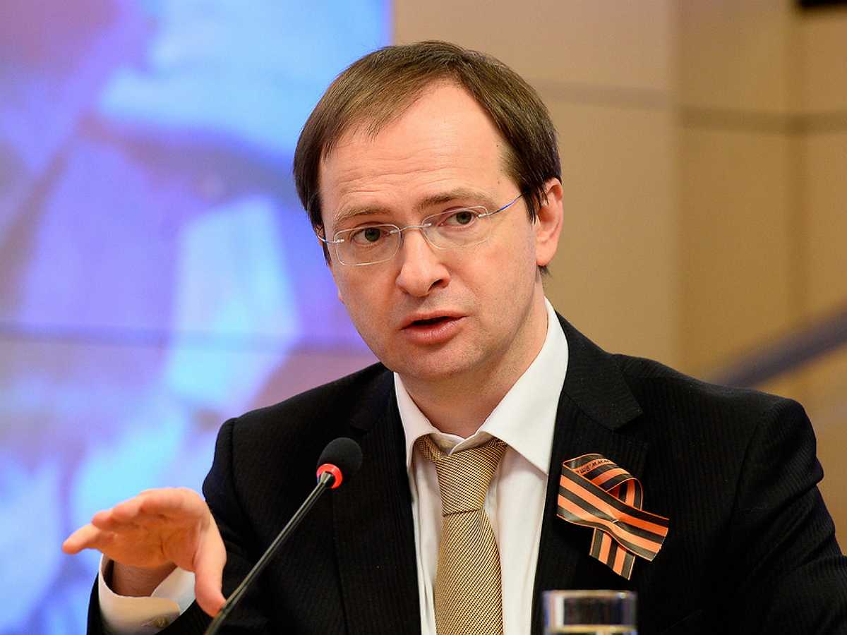 В рассмотрении эc вак диссертации мединского были нарушения