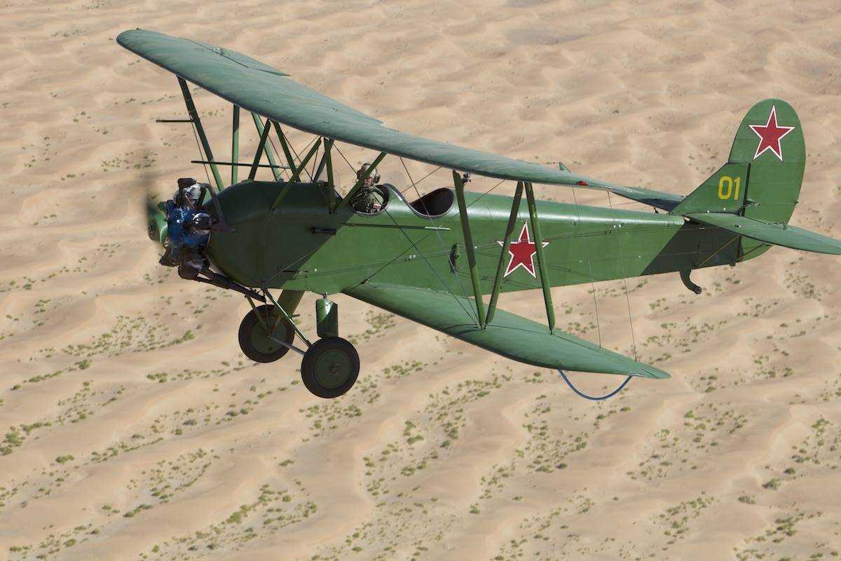 Истребитель и-15 – герой испанского неба