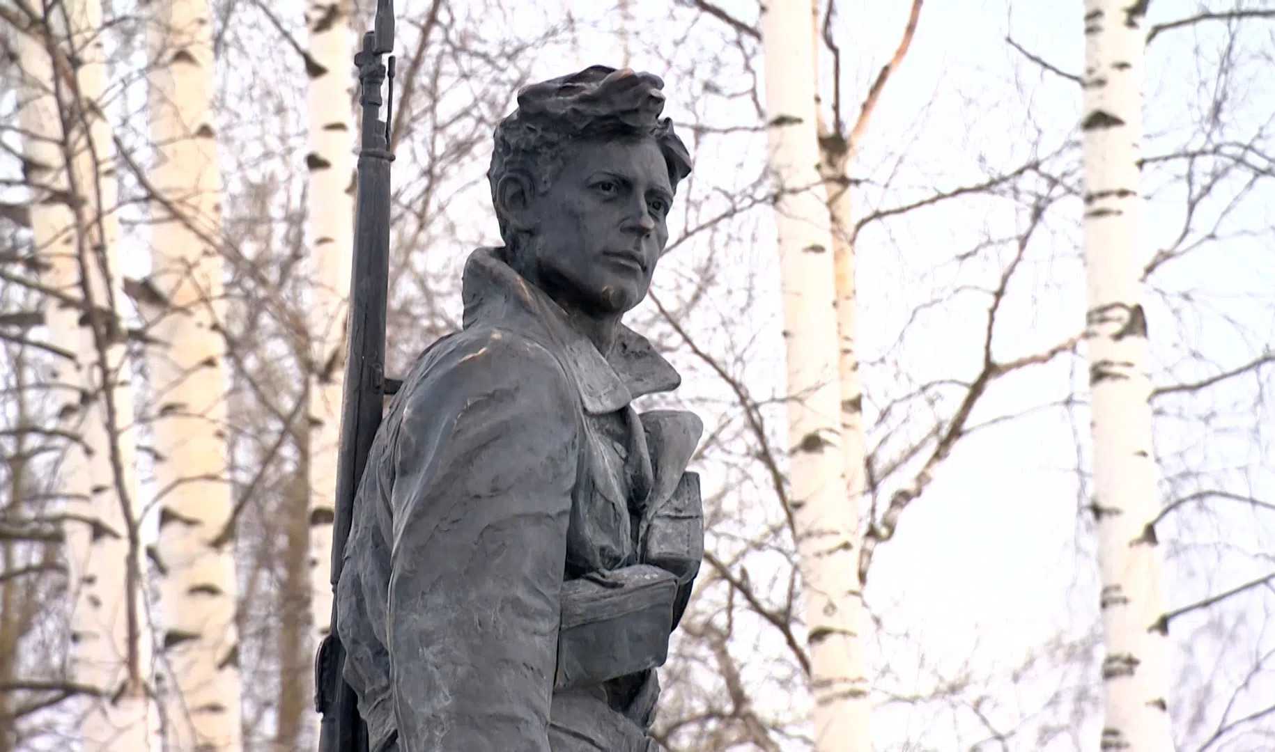Пусть этот памятник будет знаком примирения :