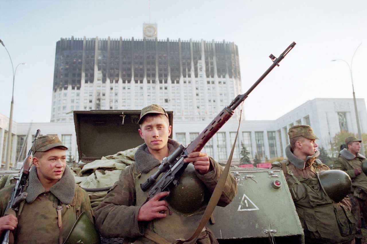 Воспоминания о черном октябре 1993 года, или как добивали советскую власть