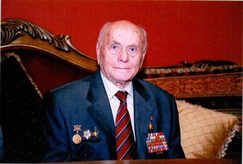 Народный политолог - памяти героев: как советские разведчики предотвратили уничтожение древней столицы польши в кино и в жизни