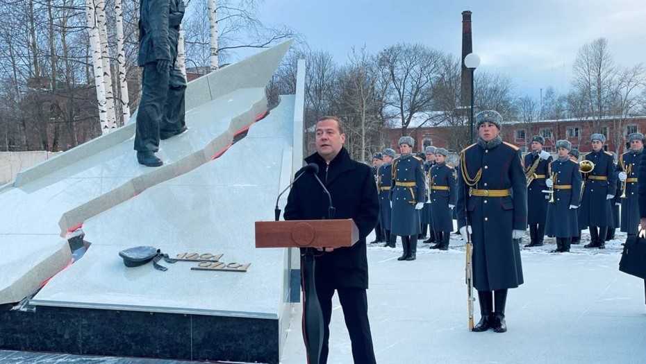 Мемориал к 100-летию кронштадтского восстания | читать статьи по истории рф для школьников и студентов