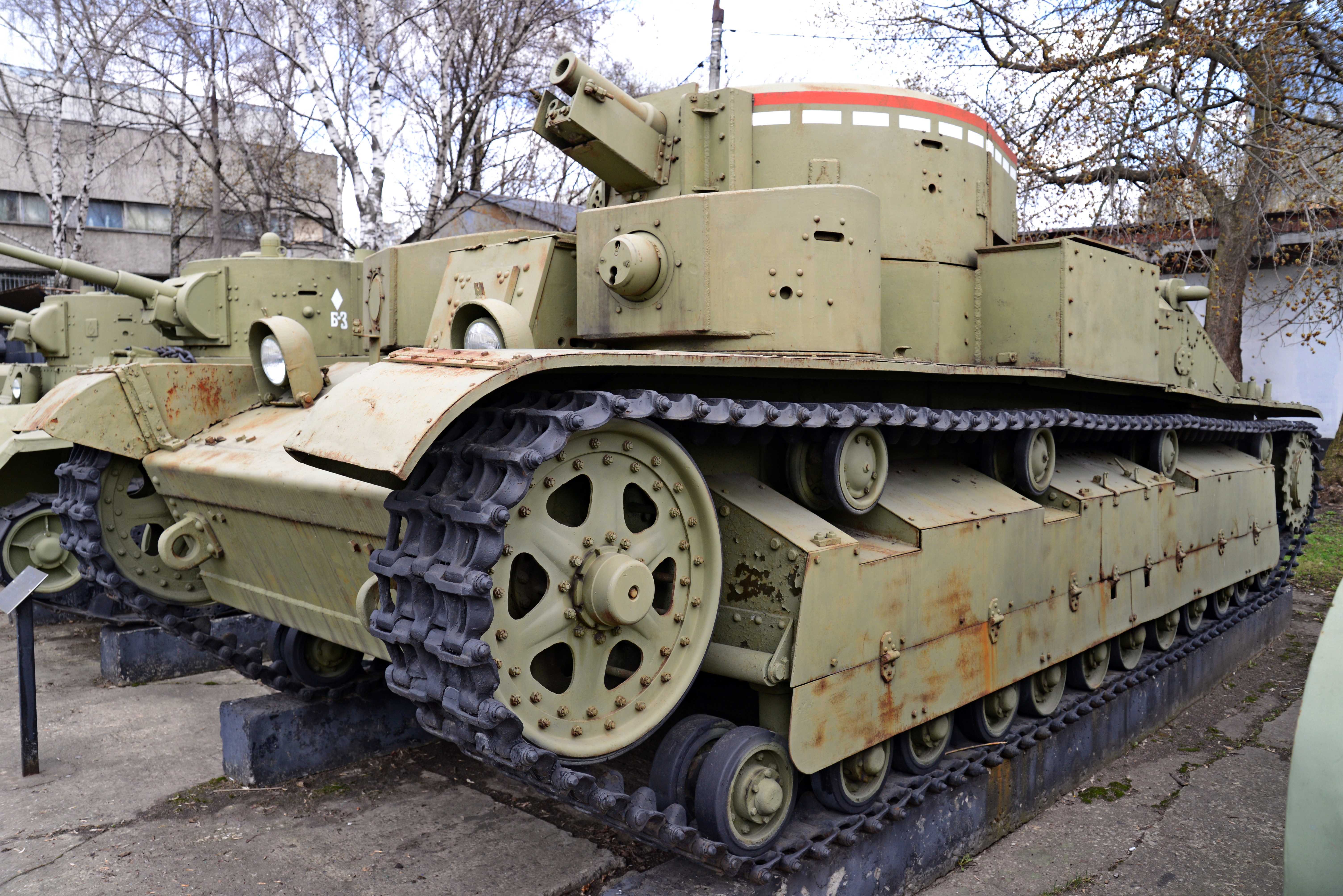 Т-28 - советский средний танк