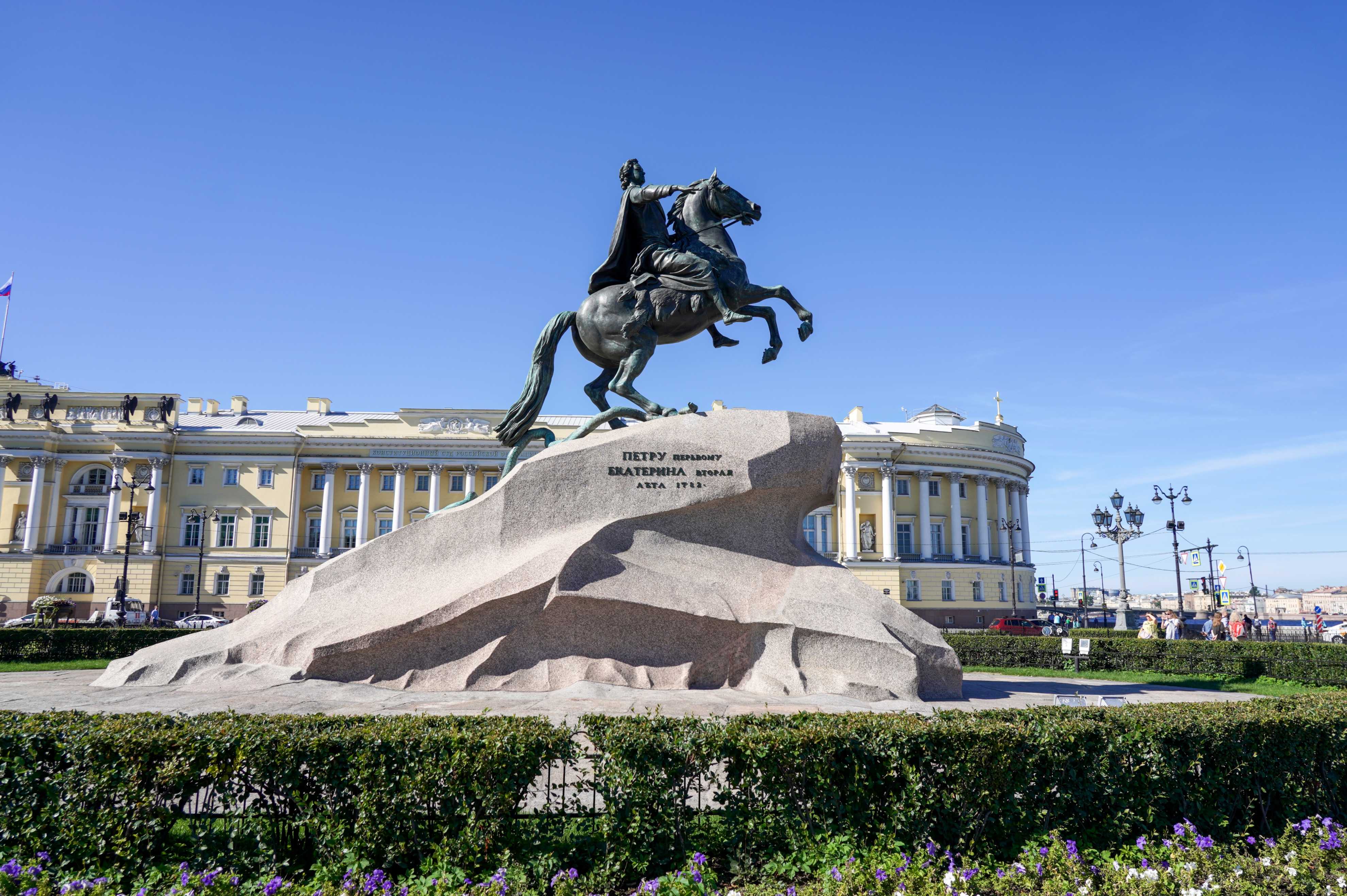 Архитектор "медного всадника" в санкт-петербурге этьен морис фальконе. история создания и интересные факты о памятнике - новости, статьи и обзоры